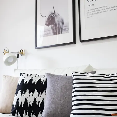 Earth Element * Peniche