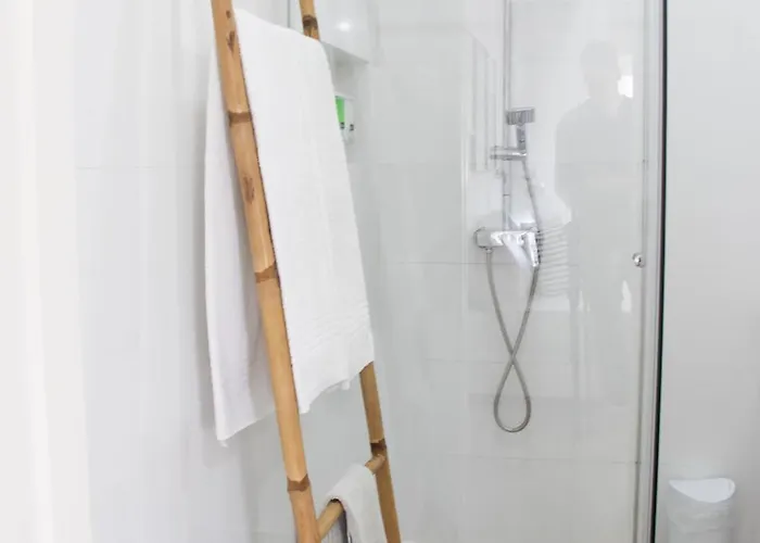 Earth Element Peniche